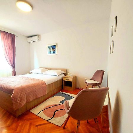 Apartment Fila - Large & Close To The Beach Makarska Eksteriør bilde